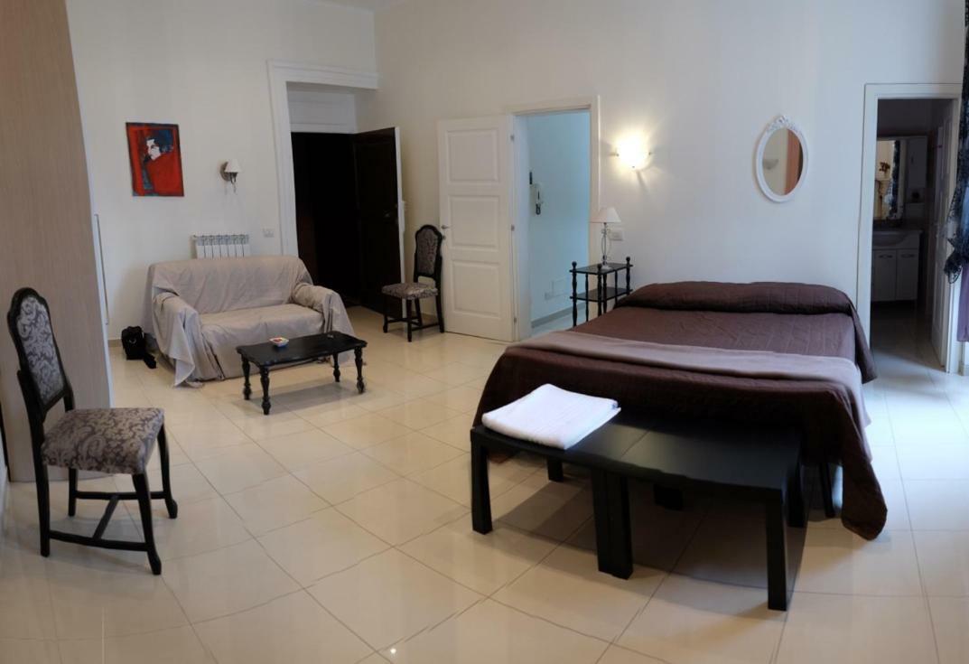 Flora Rooms Campobasso Exterior foto